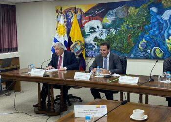 Se desarrolló la primera reunión de la Mesa Bilateral de Energía entre Ecuador y Uruguay coordinada por OLACDE