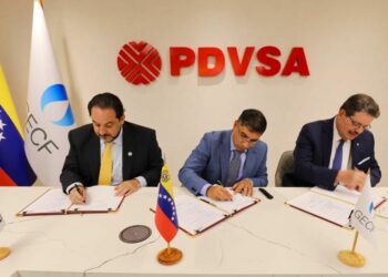 Firma de Memorándum de Entendimiento entre GECF y OLACDE para articular políticas energéticas conjuntas.