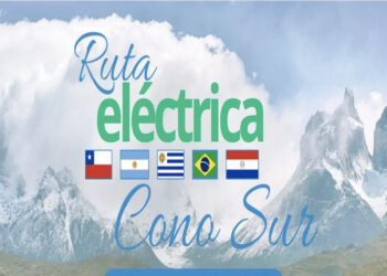 Exitoso banderazo de salida a la Ruta Eléctrica Cono Sur.