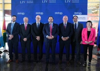 CAF and OLACDE sign agreement to promote energy integration in South America